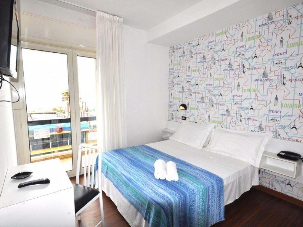 Hotel Adelphi Riccione Exterior foto