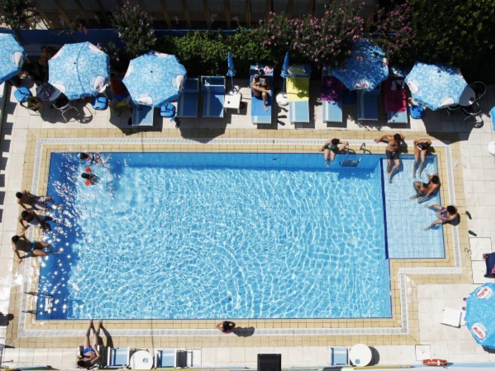 Hotel Adelphi Riccione Exterior foto
